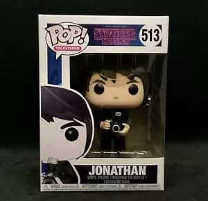 Funko Pop! Figura vinile Stranger Things Jonathan Byers con fotocamera #513 - Foto 1 di 2