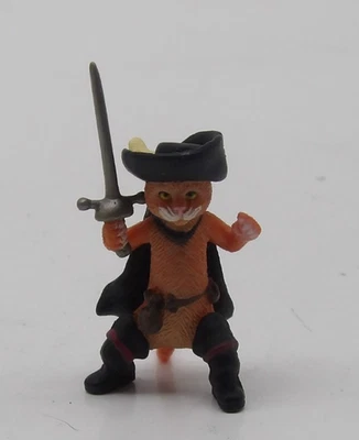 DreamWorks Shrek PUSS IN BOOTS pvc 玩具人偶蛋糕装饰 2 — 第 1/3 张图片