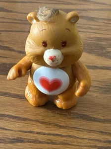 "Figura posable Kenner 1983 PVC Care Bear 3 1/2"" Tenderheart Bear" - Imagen 1 de 7