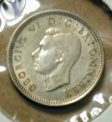 1943 Great Britain 3 Pence World Silver Coin Roughly the Size of a Dime C2302 Cover