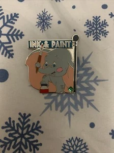 Our Favorite Memories Dumbo Ink Paint Artist Mystery 20 Years Disney Pin Trading - Picture 1 of 2