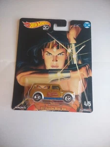 1967 Austin Mini Van Hot Wheels Alex Ross DC 4/5 Gold Premium 50th Anniversary - Picture 1 of 1