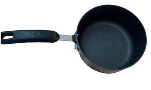 Meyer Circulon Hi-Low System 2 QT/Hard Anodizzato Casseruola Antiaderente Pentola NO COPERCHIO - Foto 1 di 6
