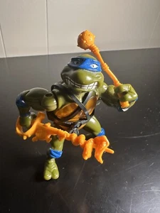 Playmates Teenage Mutant Ninja Turtles 1990 WACKY ACTION SWORD SLICIN LEONARDO - Picture 1 of 3