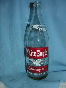 VINTAGE 1971 WHITE EAGLE BEVERAGES MASS. 1 PINT 12 FL.OZS. GLASS BOTTLE. - Picture 1 of 4