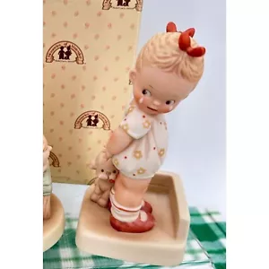 Memories of Yesterday Fido Loves Me Girl & Dog Enesco 1987 nuovo con scatola figurina vintage - Foto 1 di 8