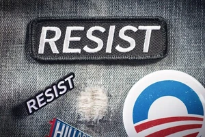 RESIST Patch / Embroidered Iron On Patch / Black & White / Anti-Trump Resistance - Picture 1 of 7