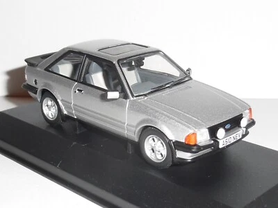 VANGUARDS/CORGI  VA11017 ``FORD ESCORT MK3 XR3i``  IN STRATO SILVER,NEW SEALED . - Image 1 of 4