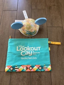 Disney Cruise Line DCL 2024 Lookout Cay Lighthouse Point Ears + Opening Team Bag - Afbeelding 1 van 10