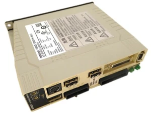 Servocontrolador de CA OMRON R88D-GN01H-ML2 vendedor de EE. UU. NUEVO EN CAJA - Imagen 1 de 10