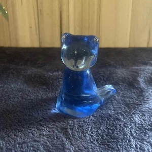 US Commemorative Fine Arts Gallery Blue Art Glass Cat Kitten Figure Paperweight - Picture 1 of 6