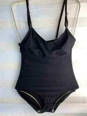 Body negro acanalado tejido con forma camisola correas ajustables talla 2XL Foto 1 de 4