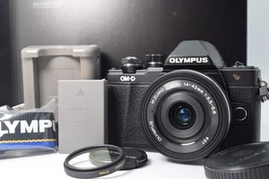 Olympus OM-D E-M10 Mark II Mirrorless w/ 14-42mm Lens [MINT SC:1945 Shots] #1684 - Picture 1 of 20