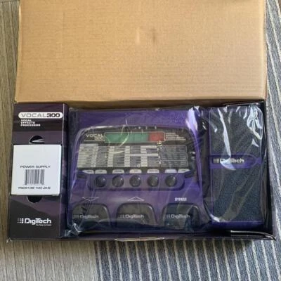 Pédale d'effets vocaux Digitech Vocal 300 violet Live FX distorsion numérique... - Photo 1/4