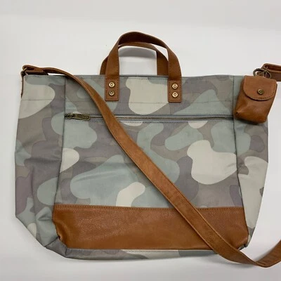 Bolso de Mano Thirty-One Gifts Step Up Camuflaje Suave Foto 1 de 4