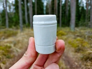 FRASCO DE PORCELANA POMADA MÉDICA ALEMANA ORIGINAL SEGUNDA GUERRA MUNDIAL RELIQUIA de KURLAND - Imagen 1 de 6