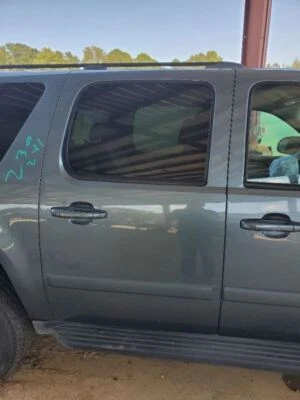 Right Rear Door Stealth Gray Met 4dr OEM 2008 2013 Chevrolet Suburban 1500 - Image 1 of 4