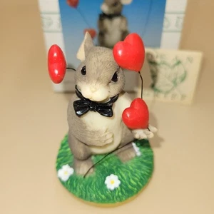Charming Tails My Hearts All A-Flutter Valentine Mouse Figurine By Fitz & Floyd  - Picture 1 of 8