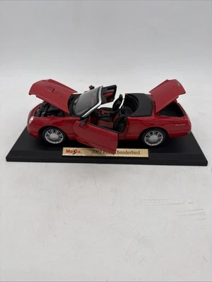 Ford Thunderbird 2002 edición especial diecast Maisto 1:18 - rojo Foto 1 de 4