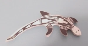 Vintage YANITO Navajo Souvenir Lizard 6" Ceramic Magnet - Picture 1 of 2