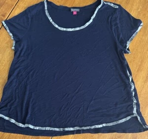 Top Vince Camuto Talla XL Azul Manga Corta Plateado Metal Borde Cuello Redondo - Imagen 1 de 8