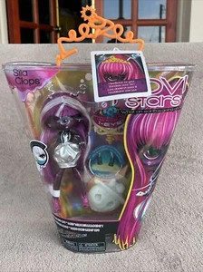 New Novi Stars Fashion Monster Alien Sila Clops Doll Light Up Eye MGA 2012 - Picture 1 of 6