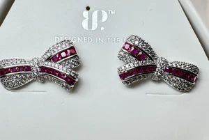 Bomb Party July Bow Earrings - ER72881 Knotty Summer Wishes On Rhodium Plating - Picture 1 of 3