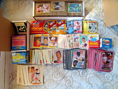 1981 Topps negociado 1987 vista previa paquetes sellados mini caja extraña conjunto de béisbol lote de novato Foto 1 de 3