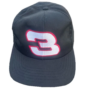 Cappello Vintage Dale Earnhardt #3 Regolabile Snap Back NASCAR Immagine Sportiva Made In USA - Foto 1 di 8