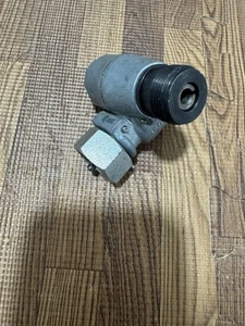 19689-1970 Boss 429 302 Mustang Drag Pack Speedometer Reducer 4 Speed C8ZF-B - Picture 1 of 4