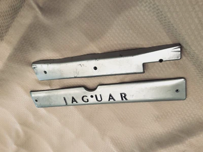 JUEGO BISEL CUBIERTA MOTOR JAGUAR 4.0 XJS y XJ6 Foto 1 de 2