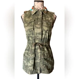 Decree Women’s Camouflage Bejeweled Vest Size:XS - Picture 1 of 14