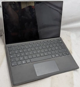 Microsoft Surface Pro 6 Core i7-8650U 8GB Ram 256GB SSD Windows 11 Pro(L893) - Picture 1 of 2