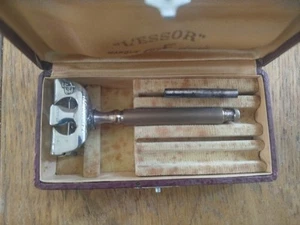 L"Essor marque deposee. Vintage razor - Foto 1 di 6