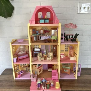 Fisher Price Loving Family Twin Time Grand Mansion 2005 Puppenhaus & Zubehör - Bild 1 von 23