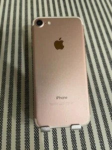 Apple iPhone 7 - Rose Gold (Read) - Picture 1 of 2