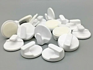 STICK ON HOOKS 30mm Self Adhesive Plastic Sticky Coat Hook Door Wall WHITE (832) - Picture 1 of 3