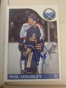 Phil Housley Buffalo Sabres Topps 85-86 Autographed #63
