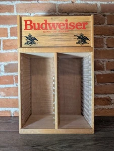 Vintage Budweiser Holz 30 CD hängendes Wandregal Display Halter - Bild 1 von 15