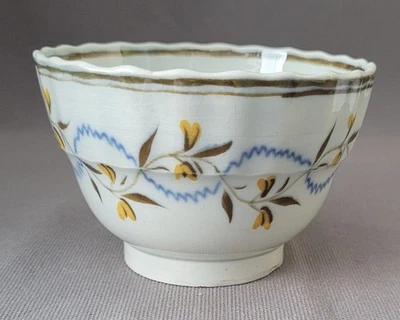 ENGLISH PRATT WARE HAND PAINTED FLOWERS TEABOWL C1790 - Image 1 of 4