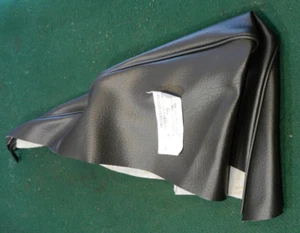 Cubierta de reposabrazos central en negro Triumph GT6 Spitfire 1500 - Imagen 1 de 2