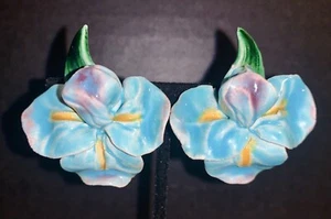 Emaille bemalte figürliche blaue Blume Clip-On Ohrringe - Bild 1 von 14