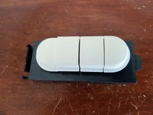 MAYTAG PUSH BUTTON SELECTOR SWITCH 6 2606330W 6 2606380Q - Picture 1 of 2