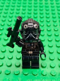 LEGO Star Wars Imperial Tie Fighter Pilot Minifigure 75031 75056