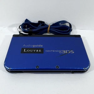 NINTENDO NEW 3DS XL LOUVRE AUDIOGUIDE EDITION – CONSOLE ESCLUSIVA MUSEO PARIGI - Imagen 1 de 9