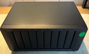 Synology DiskStation DS1821+ 8 Bay NAS Server - Afbeelding 1 van 2