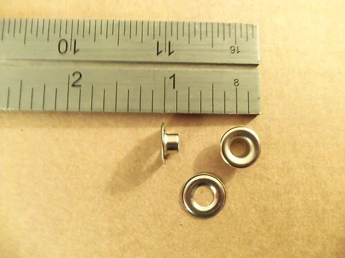 C.S. Ojales de llanta lisa Osborne N1 níquel/latón macizo tamaño #00 (caja de 144) Foto 1 de 1