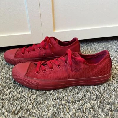 Zapatillas Converse Chuck Taylor All Star Clásicas Todo Rojo Raras Para Mujer Talla 8 Foto 1 de 4