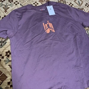 NWT Men's JORDAN GFX Jumpman Flight T-Shirt Mauve Sz XL $42 FD7025-508 - Picture 1 of 4