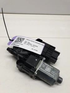 Volkswagen Polo Mk7 2021-2024 WINDOW MOTOR PASSENGER FRONT 2Q2959406G - Picture 1 of 5
